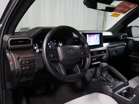 Certified 2024 Toyota Tacoma SR5 image 7