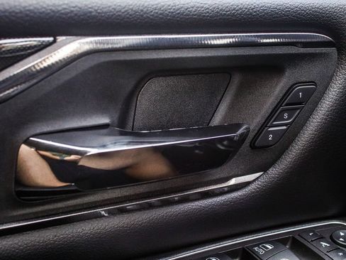 Used 2022 RAM 1500 Rebel w/ G/T Package AWD/4WD image 9