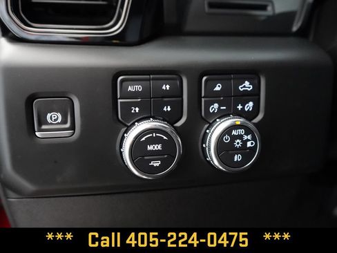 Used 2024 GMC Sierra 2500 AT4 w/ AT4 Preferred Package AWD/4WD image 39