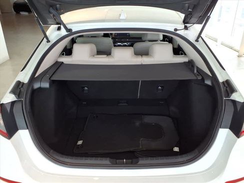 Used 2022 Honda Civic EX-L image 18