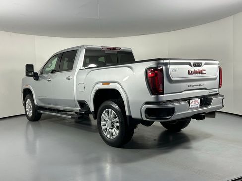 Used 2021 GMC Sierra 3500 Denali image 5
