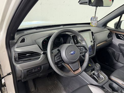 Used 2025 Subaru Forester Sport AWD/4WD image 17