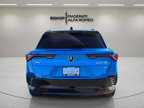 Used 2024 Acura ZDX Type S image 6