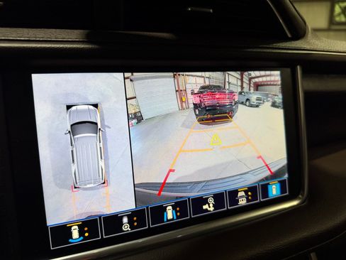 Used 2021 GMC Yukon XL Denali w/ Denali Ultimate Package AWD/4WD image 33