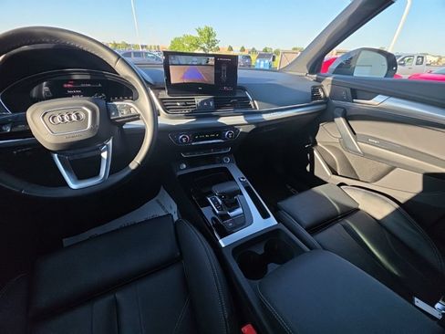 Used 2024 Audi Q5 2.0T Premium AWD/4WD image 29