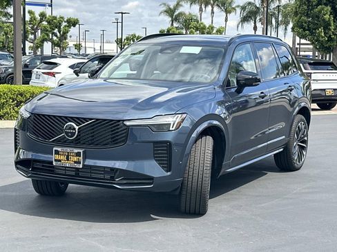 New 2026 Volvo XC90 T8 Ultra AWD/4WD image 3