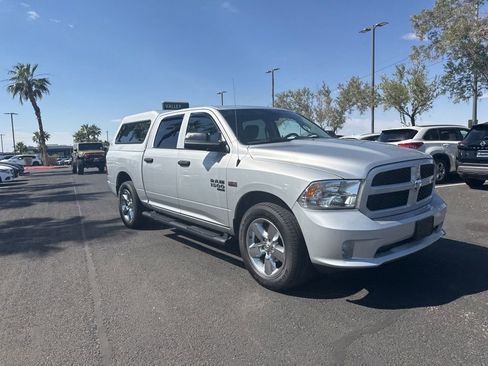 Used 2019 RAM 1500 Express w/ Express Value Package AWD/4WD image 5