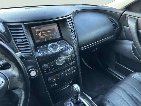 Used 2017 INFINITI QX70 AWD image 29