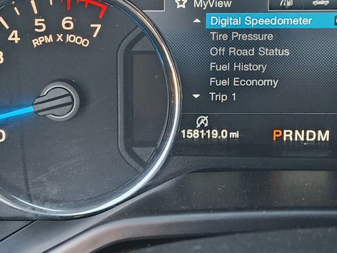 Used 2017 Ford F150 Lariat w/ Equipment Group 502A Luxury image 12