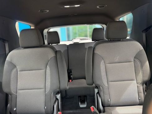 Used 2022 Chevrolet Traverse LT AWD/4WD image 14
