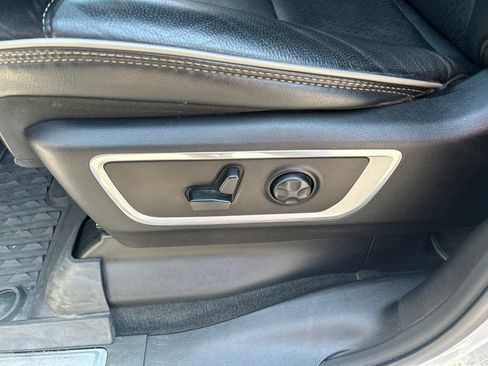 Used 2019 RAM 1500 Laramie w/ Sport Appearance Package AWD/4WD image 27