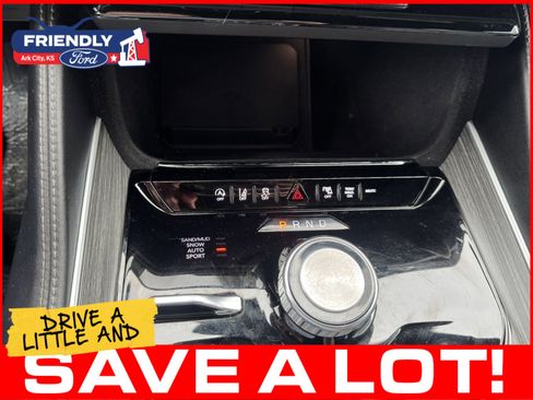 Used 2023 Jeep Wagoneer Series II AWD/4WD image 26
