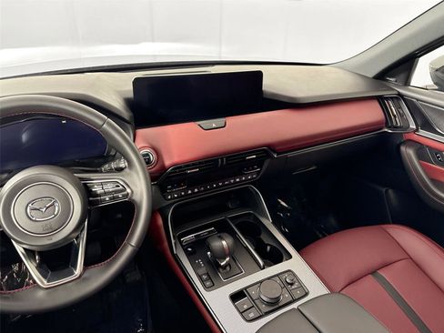 Used 2025 MAZDA CX-70 Plug-In Hybrid w/ Premium Plus image 35