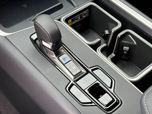 New 2026 Lexus TX 500h AWD image 16