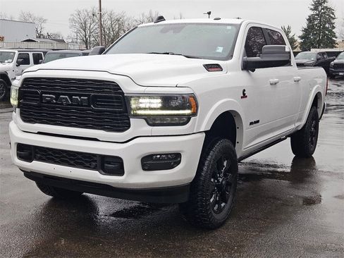 Certified 2022 RAM 2500 Limited image 3