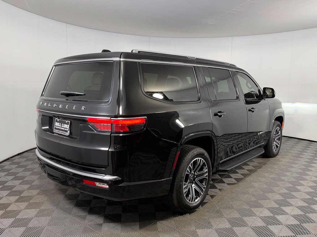 Used 2025 Jeep Wagoneer 4WD image 7