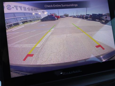 Used 2021 Maserati Ghibli S image 6