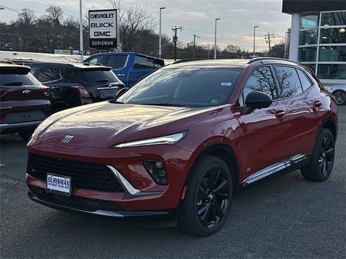 New 2025 Buick Envision Sport Touring image 5