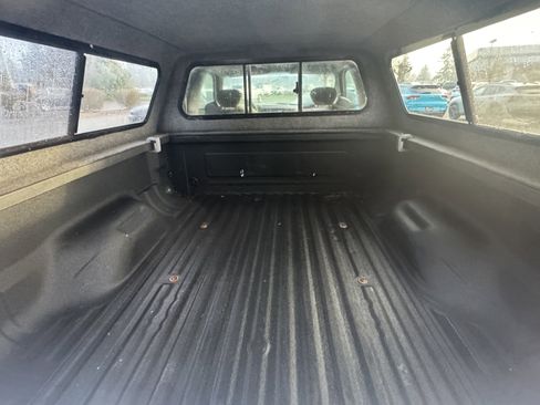 Used 2001 Ford F250 XLT image 12