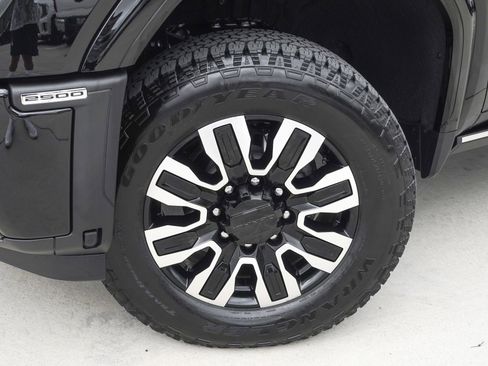 Used 2026 GMC Sierra 2500 Denali Ultimate image 34