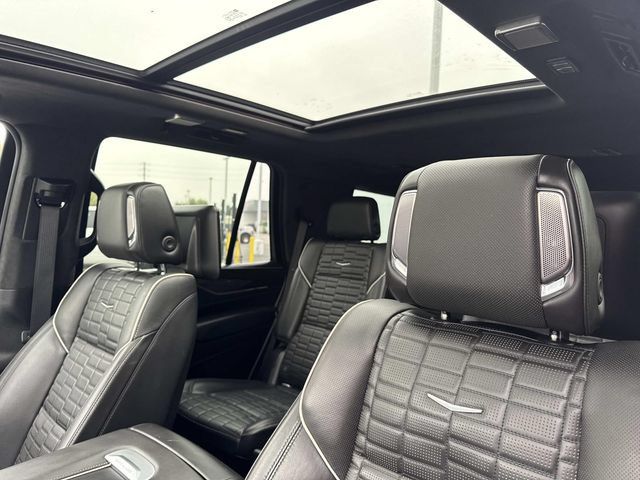 Used 2021 Cadillac Escalade Sport Platinum AWD/4WD image 33