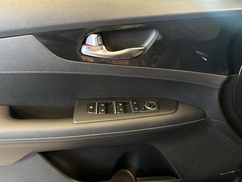 Used 2023 Kia Forte GT-Line w/ GT-Line Premium Package FWD image 20
