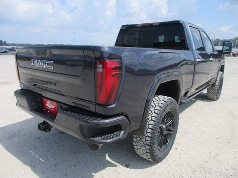 New 2026 GMC Sierra 2500 Denali Ultimate AWD/4WD image 5