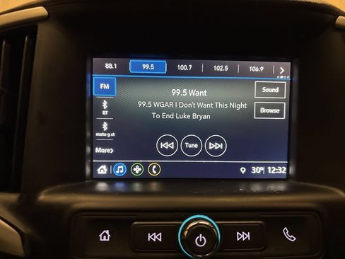 Used 2018 GMC Terrain SLE w/ Driver Convenience Package AWD/4WD image 16