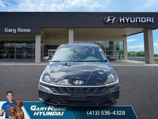 Used 2026 Hyundai Elantra Sport FWD image 11