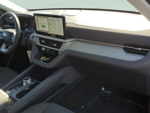 New 2026 Ford Explorer Active image 17