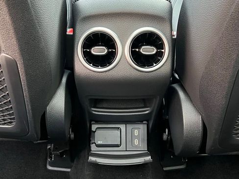 Certified 2026 Mercedes-Benz GLB 250 4MATIC image 29