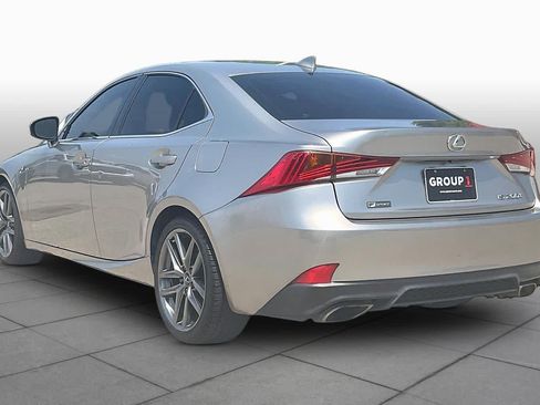 Used 2017 Lexus IS 200t F Sport w/ F Sport Package RWD image 19