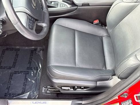 Used 2024 Lexus UX 250h FWD w/ Premium Package image 19