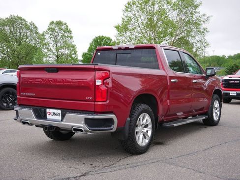 Used 2020 Chevrolet Silverado 1500 LTZ w/ LTZ Premium Package AWD/4WD image 10