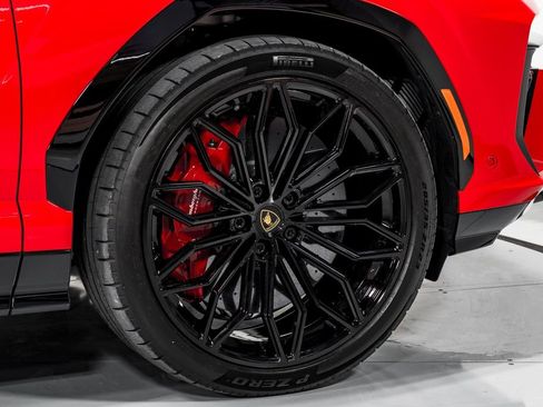 Used 2025 Lamborghini Urus S AWD/4WD image 53