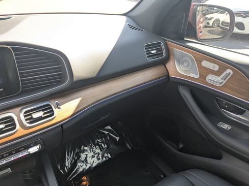 Certified 2023 Mercedes-Benz GLE 450 4MATIC image 4