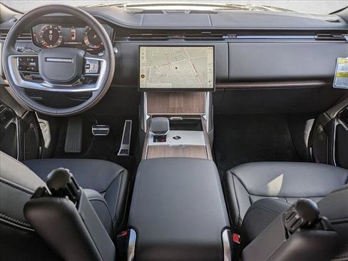New 2026 Land Rover Range Rover Long Wheelbase Autobiography AWD/4WD image 16
