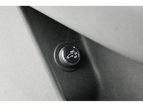 Used 2020 Cadillac XT6 Premium Luxury image 35