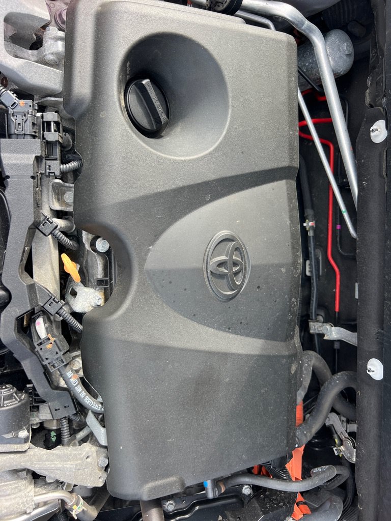 Used 2021 Toyota RAV4 XLE AWD/4WD image 47