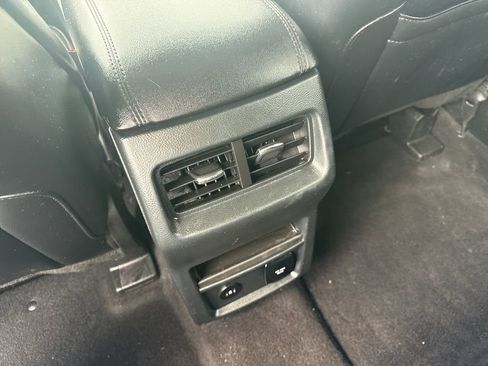 Used 2023 Ford Edge SEL w/ Convenience Package AWD/4WD image 17