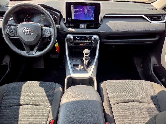 Used 2024 Toyota RAV4 LE FWD image 14
