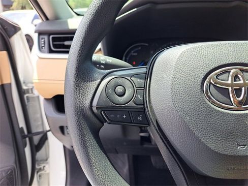 Used 2023 Toyota RAV4 LE image 16