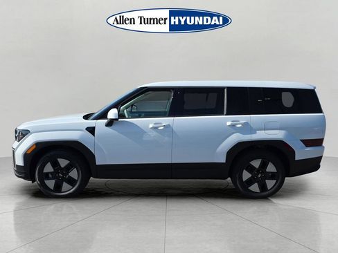 New 2026 Hyundai Santa Fe SE FWD image 4