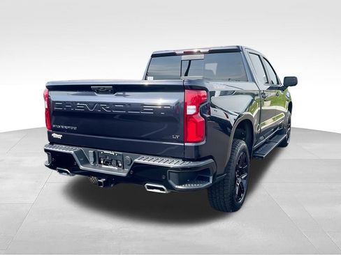 Used 2022 Chevrolet Silverado 1500 LT Trail Boss w/ LT Trail Boss Premium Package AWD/4WD image 8