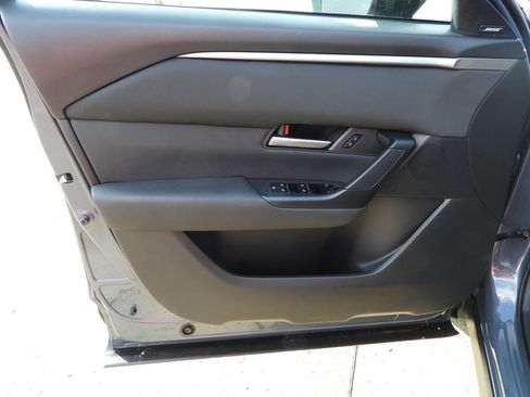 Used 2025 MAZDA CX-50 AWD 2.5 S w/ Weather Package image 17