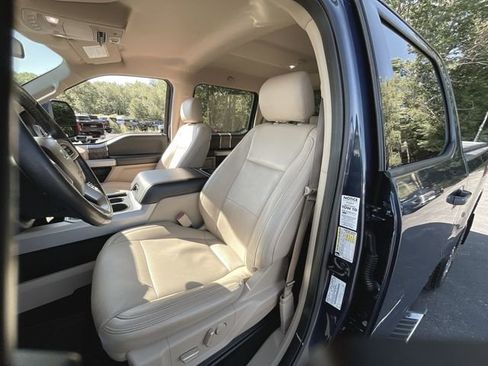 Used 2017 Ford F250 Lariat w/ FX4 Off-Road Package image 17