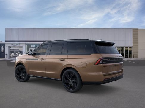 New 2026 Lincoln Navigator Black Label AWD/4WD image 4
