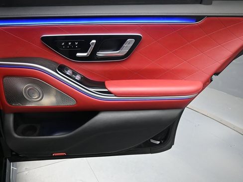 Used 2022 Mercedes-Benz S 580 S 580 image 26