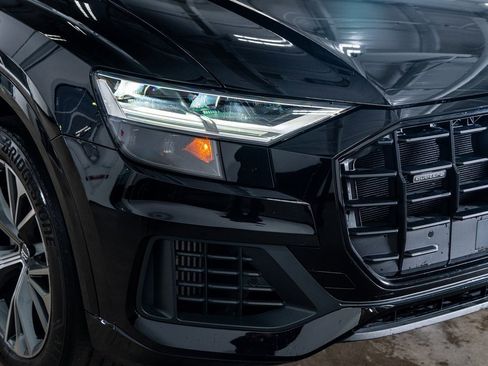 Used 2020 Audi Q8 Premium w/ Black Optic Package image 18