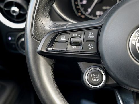 Used 2021 Alfa Romeo Stelvio Sprint w/ Sun & Sound Package image 40